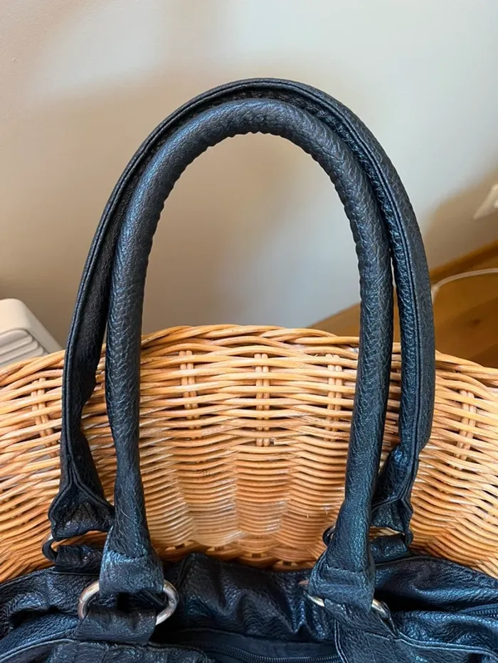 Sac vintage y2k en cuir synthétique noir avec fleur [ref 2508SBl168] - photo numéro 11