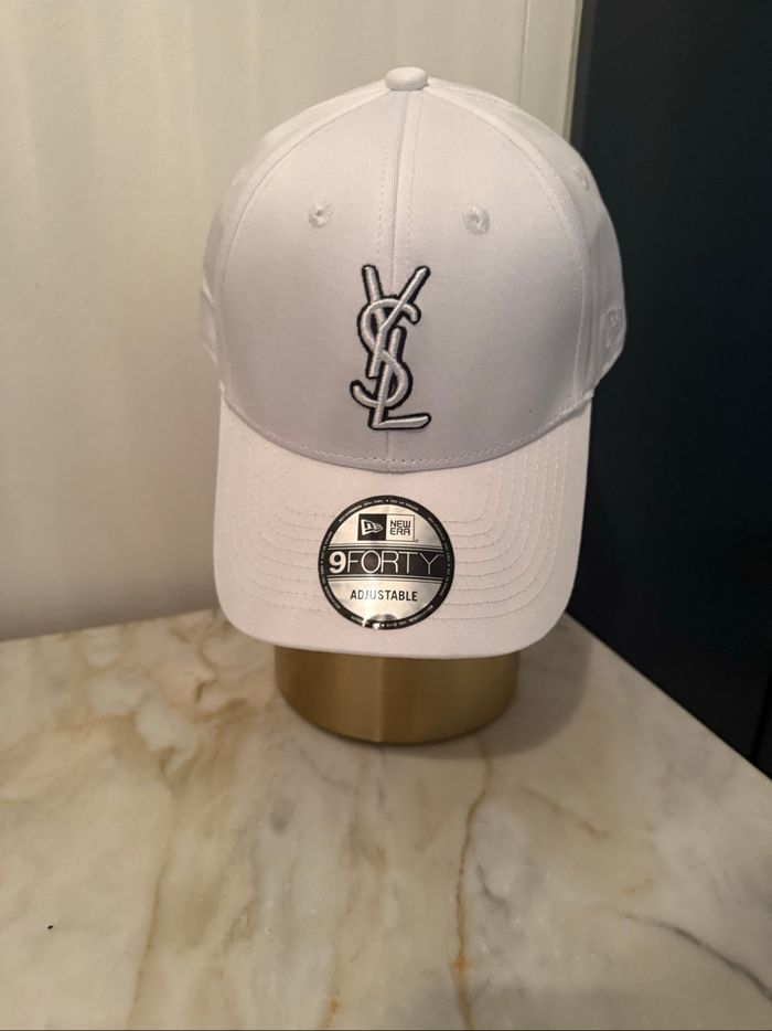 Casquette saint Laurent new era