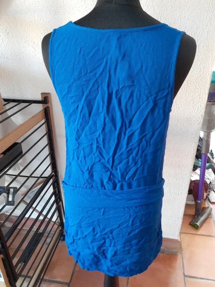 Robe bleu - photo numéro 3