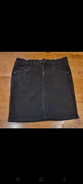 Jolie jupe courte 10 ans de marque Name it