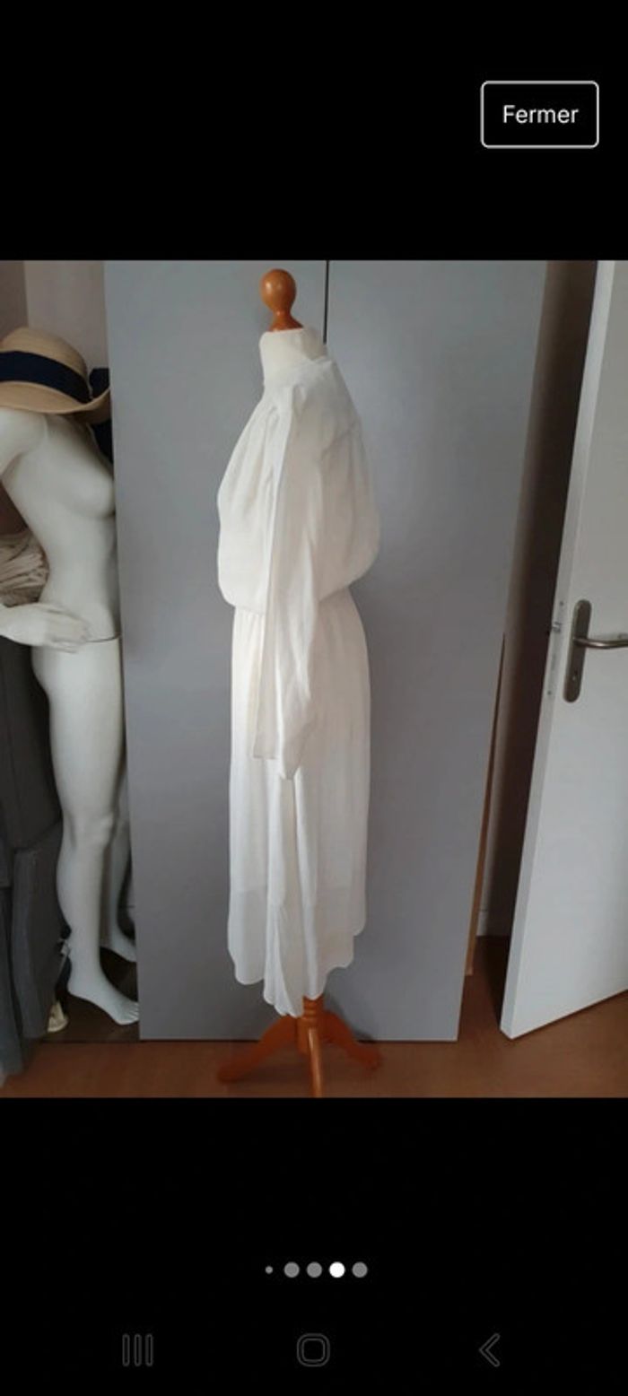 Robe neuve (prix bradé) - photo numéro 2