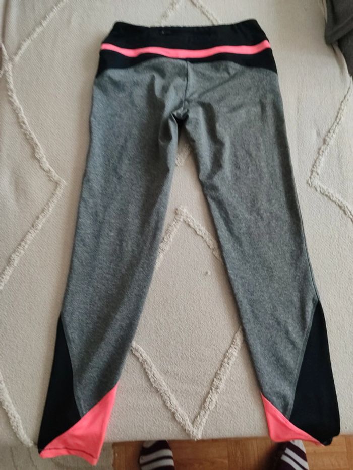 Leggings sport Bershka 38 - photo numéro 3
