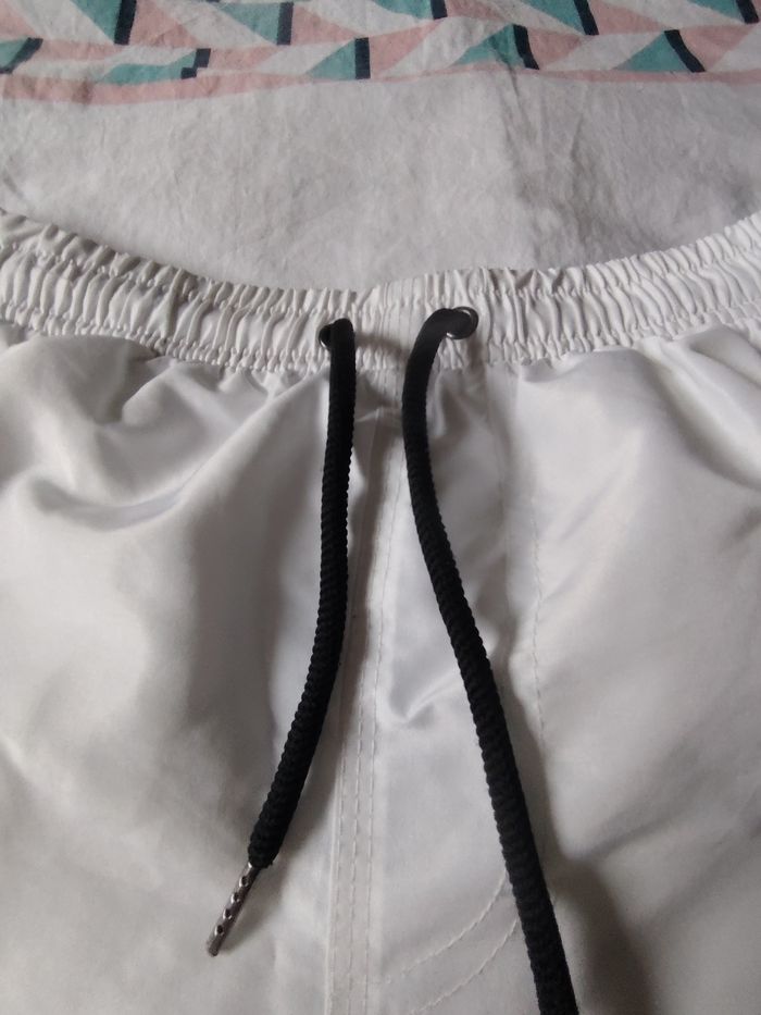 Short - photo numéro 3