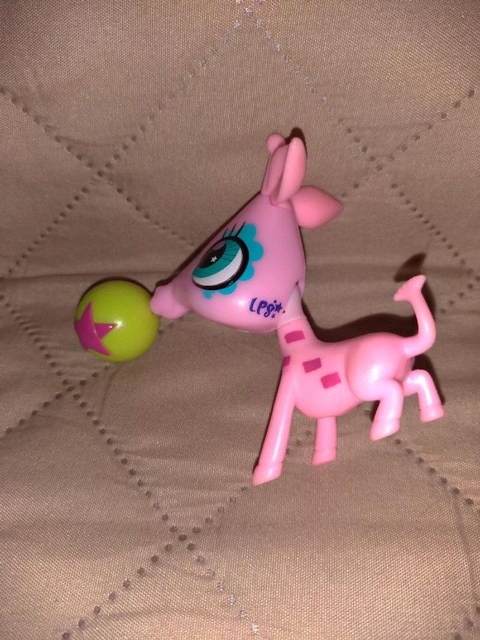 Littest Pet Shop LPS Girafe avec ballon tournant Rare - photo numéro 2