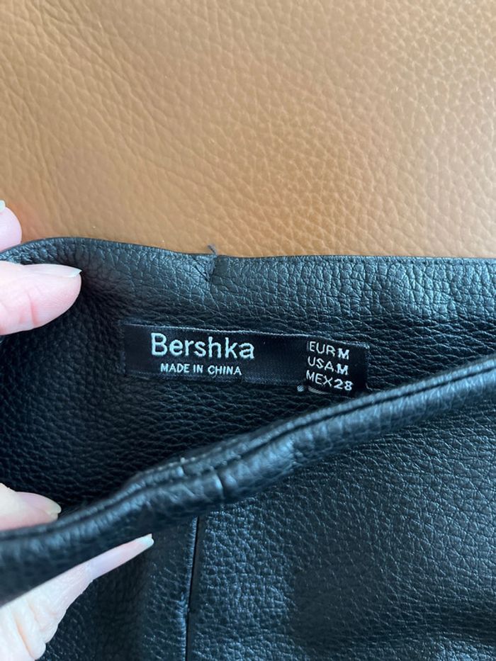 Jupe similicuir Bershka - photo numéro 5