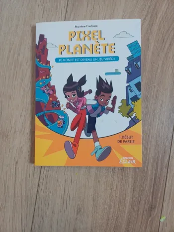 Pixel planète