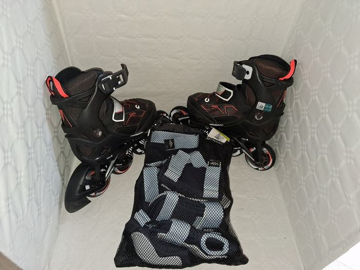 Lot de Roller et protections oxelo taille 29 a 32 - photo numéro 2