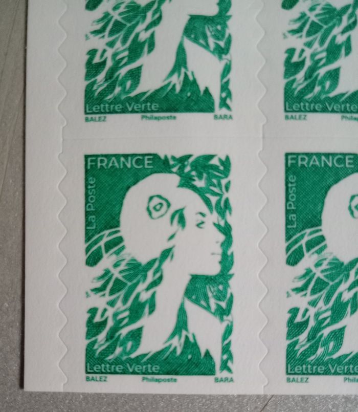 Timbre vert Marianne de l'avenir - photo numéro 1