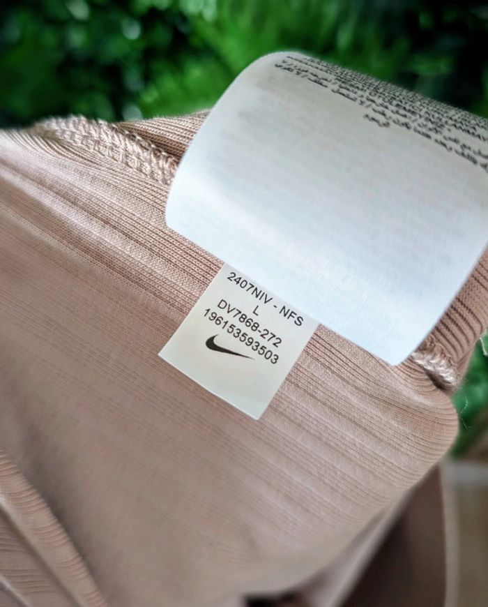 Pantalon nike L - photo numéro 7