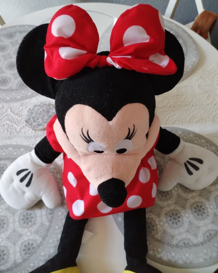 Grande peluche XXL "Minnie" en très bon état - photo numéro 3