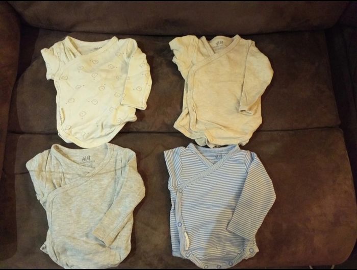 Lot de 4 bodies croisés manches longues H&M