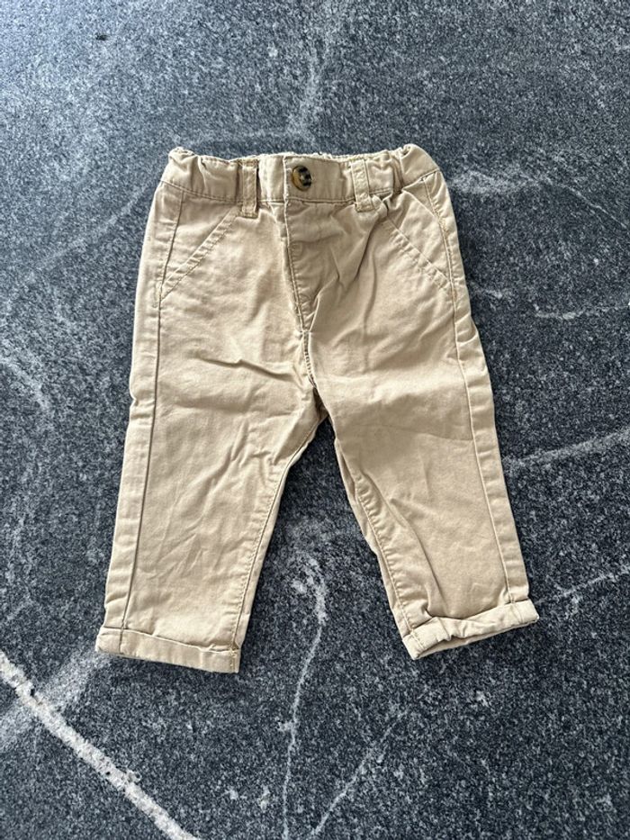 Lot de 3 pantalons bébé garçons 6 mois bon ou très bon état - photo numéro 2