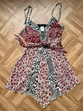 Top à bretelles en soie bas Twin-set (NEUF)