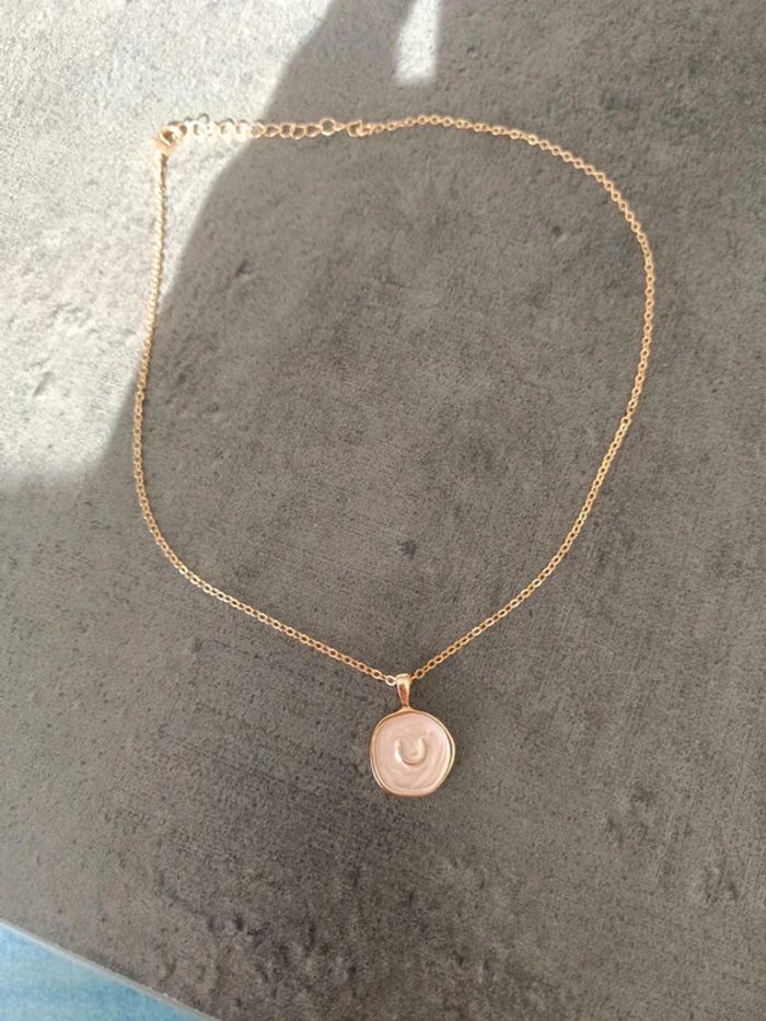 Collier motif lune coeur nacré rose - photo numéro 3