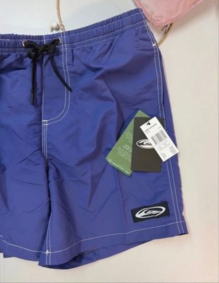 Short de bain garçon - neuf - Quiksilver - Taille 10 ans - photo numéro 2