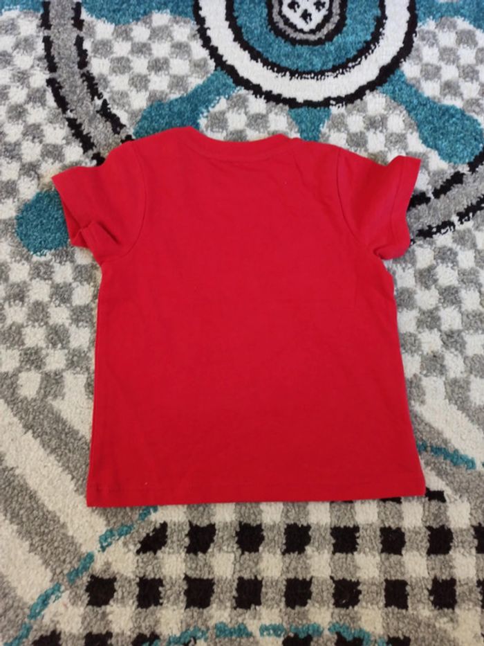 Lot 3 t-shirts manches courtes NEUFS 6 mois - photo numéro 4