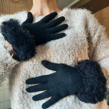 Gants noir avec fourrure synthétique T Unique