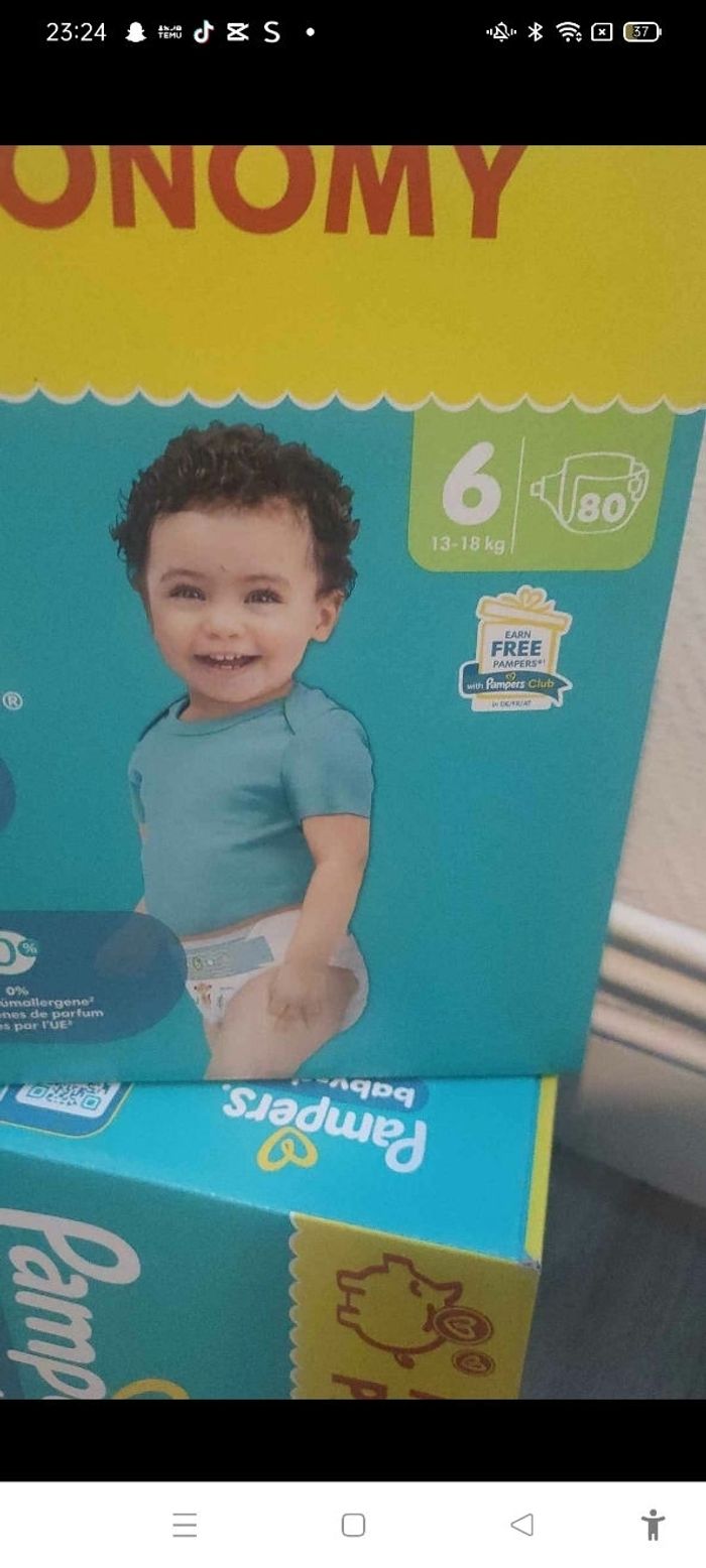 Cartons de couches pampers taille 6 - photo numéro 2