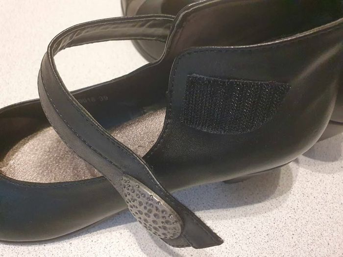 escarpins noirs et gris T39 - photo numéro 4