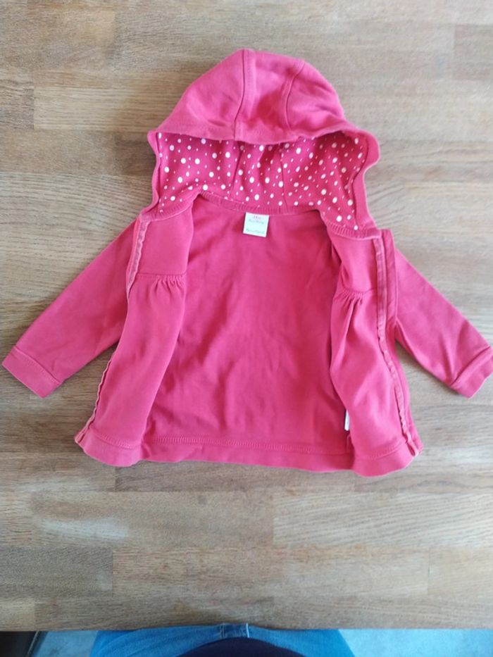 Sweet zippé rouge 1 an - photo numéro 3