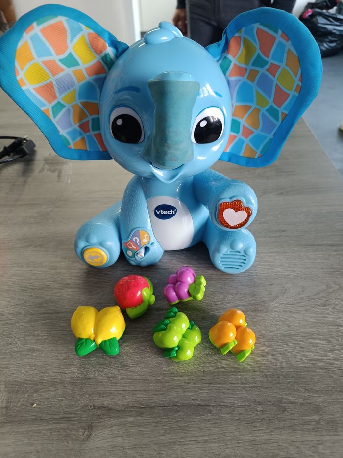 Gontran mon éléphant gourmand