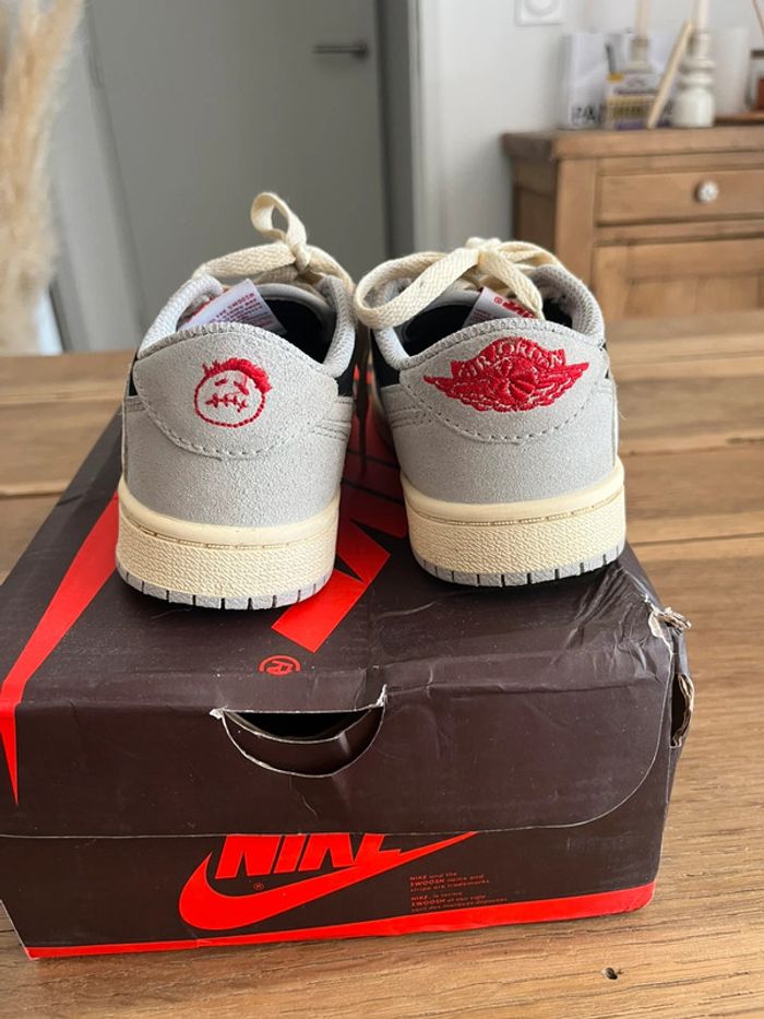 Travis Scott X Air Jordan 1 Rétro Low Black Phantom - photo numéro 5