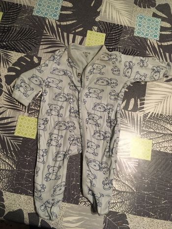 Pyjama fin 1 mois