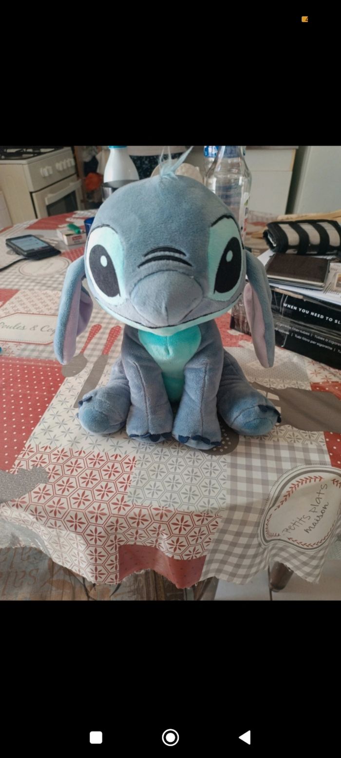 Stitch bleu .