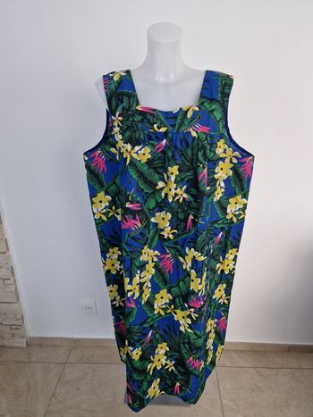 Robe bleu motif fleurie Charmance