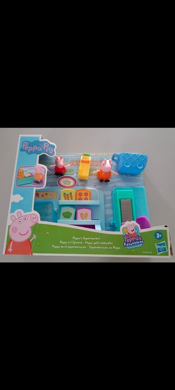 Peppa pig à l'épicerie Hasbro