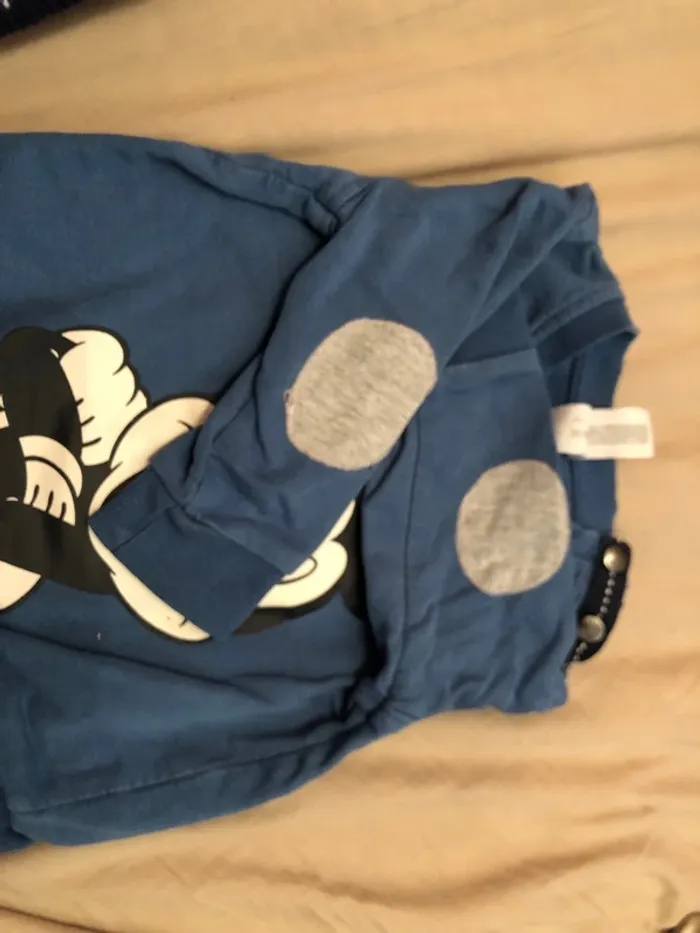 Pull Mickey 74 c&a disney - photo numéro 4