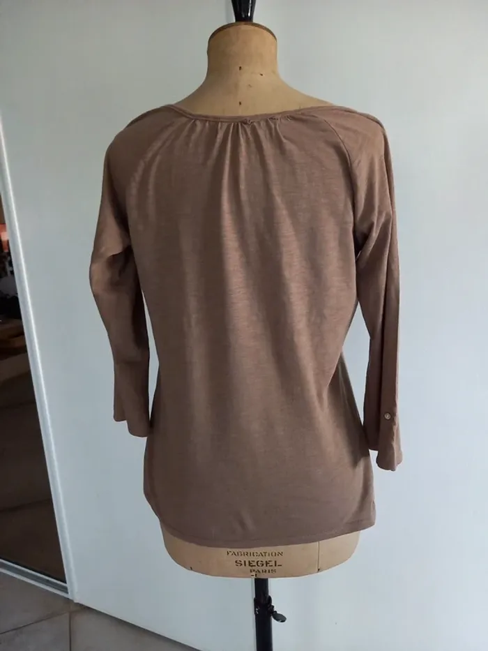 Tee shirt manches 3/4 Zara - photo numéro 2