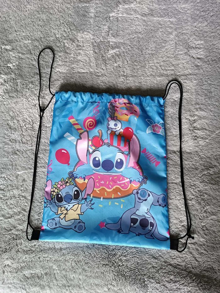 Sac à dos léger Stitch bleu - photo numéro 2