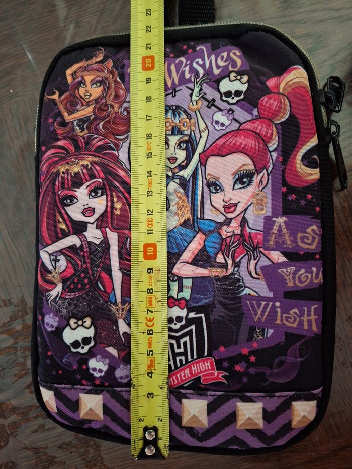 Pochette "Monster High - photo numéro 5