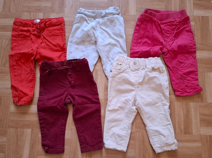 Lot vêtements fille 12 mois - photo numéro 4