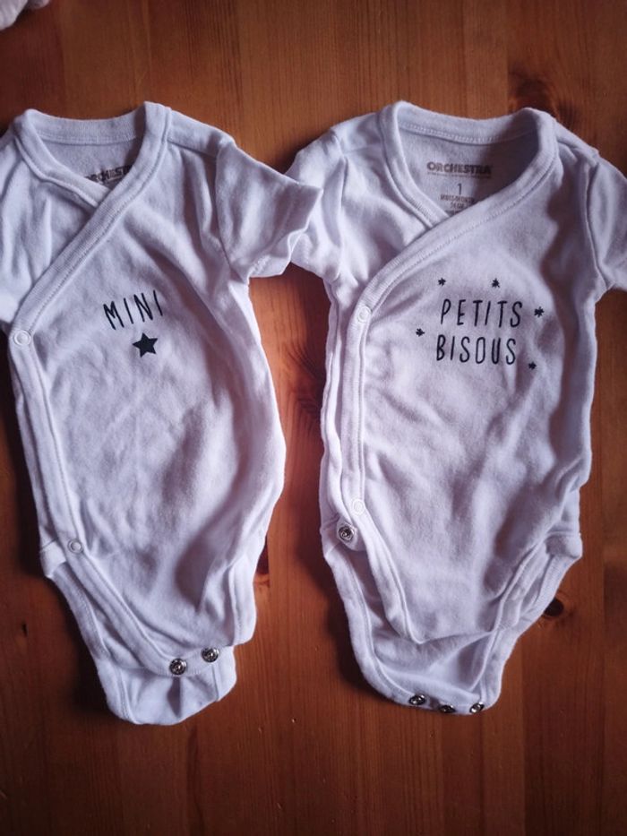 Lot de 2 bodies orchestra taille 1 mois