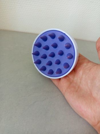 Brosse massage de crâne M