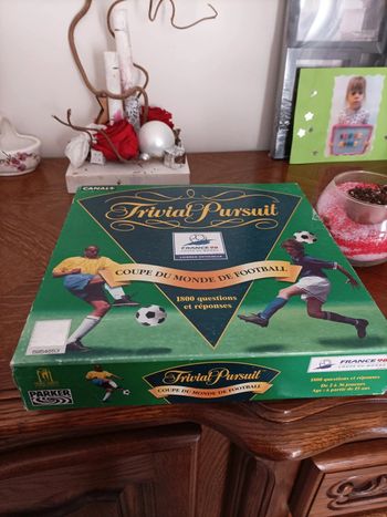 Trivial pursuit football