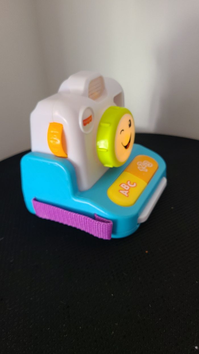 Fisher-Price Mon premier appareil photo instantané - photo numéro 4