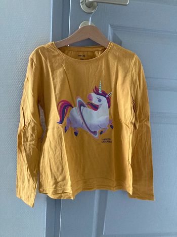 TEE shirt manches longues kiabi 10 ans