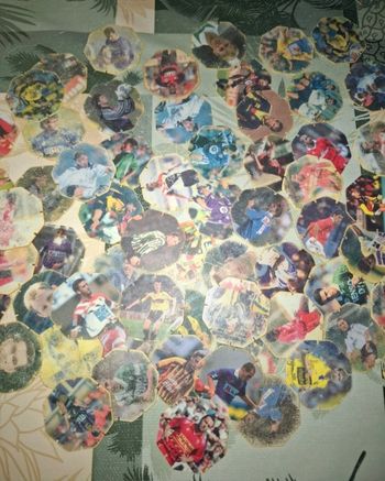 Lot de 63 flippos foot