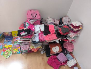 Plein de vêtements 