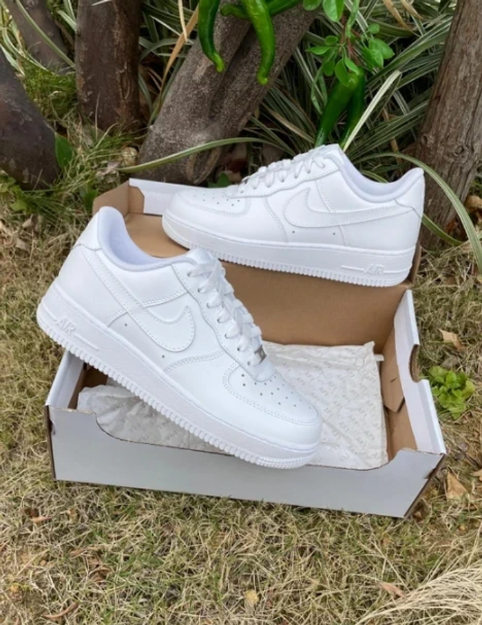 Nike Air Force 1 40.5 - photo numéro 2