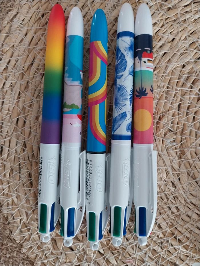 Lots de 5 Stylos Bic 4 couleurs éditions limitées neuf - photo numéro 2
