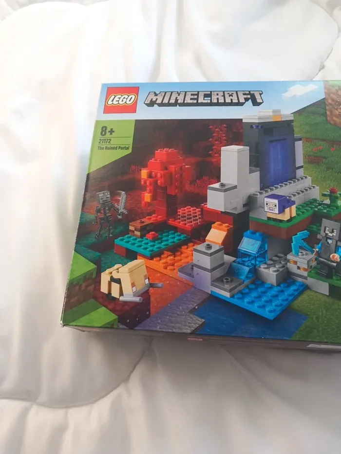 Lego minecraft 21172 "le portail en ruine" - photo numéro 3