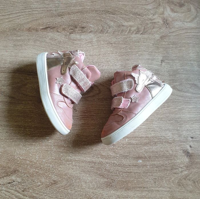 🩷 Baskets a scratchs pointure 25 Besson #emyfleury_pointure25fille - photo numéro 4