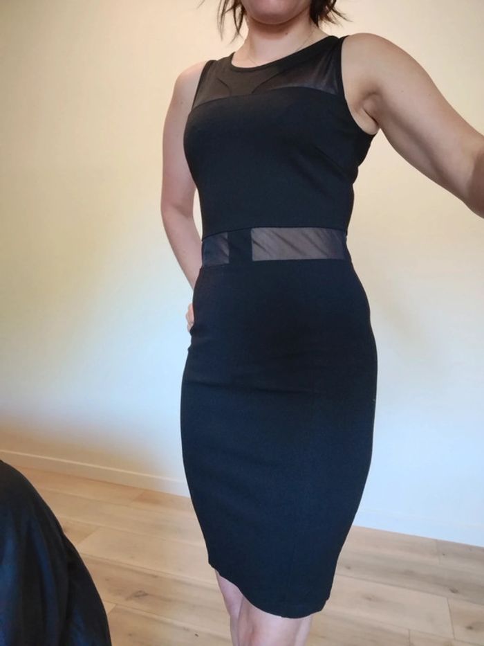 Robe noir chic - photo numéro 3