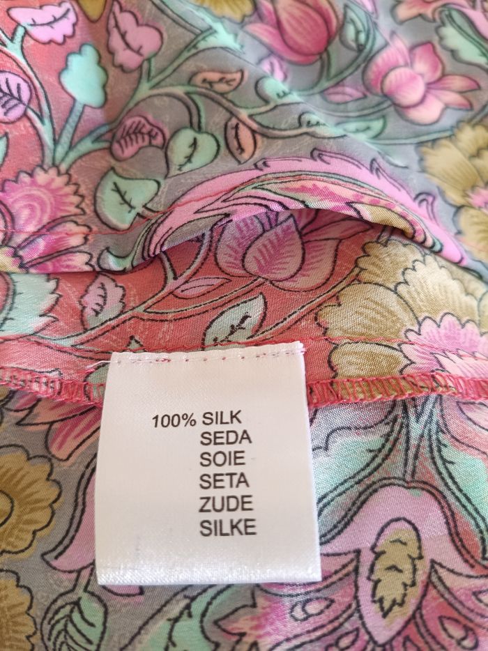 ROBE 100℅ SOIE - photo numéro 3