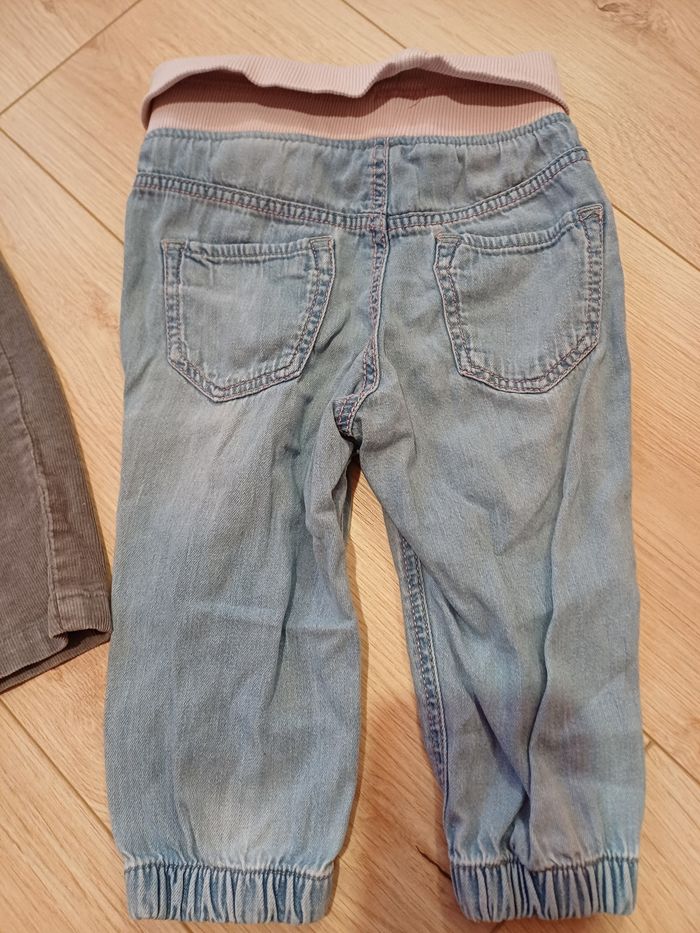 3 pantalons 12 mois - photo numéro 2