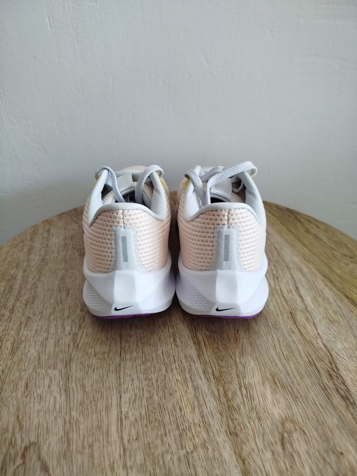 Baskets Nike T 36 - photo numéro 7